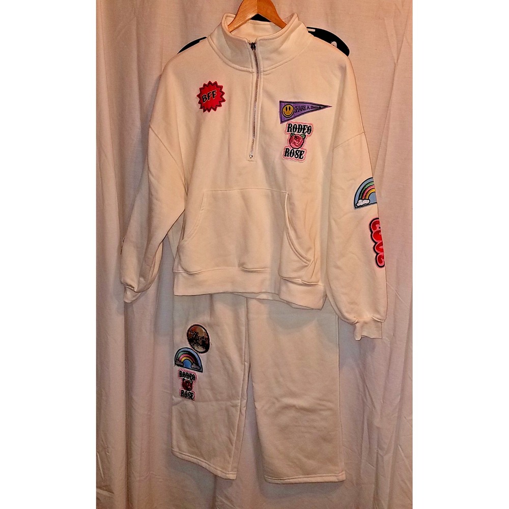 NWT Vinyl Icons 2pc Sweatshirt pant Y2K‎ Juniors Size M